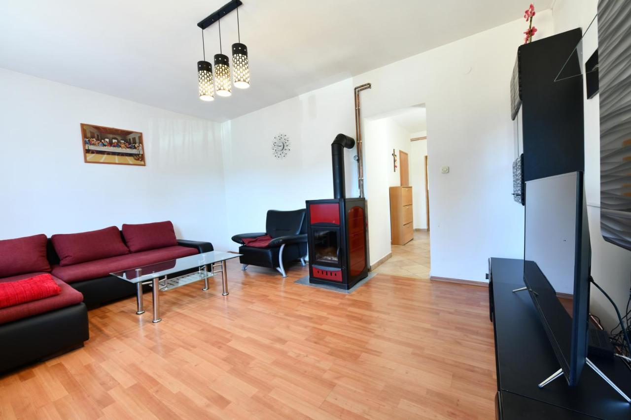 Holiday Home Matan Saborsko Dış mekan fotoğraf
