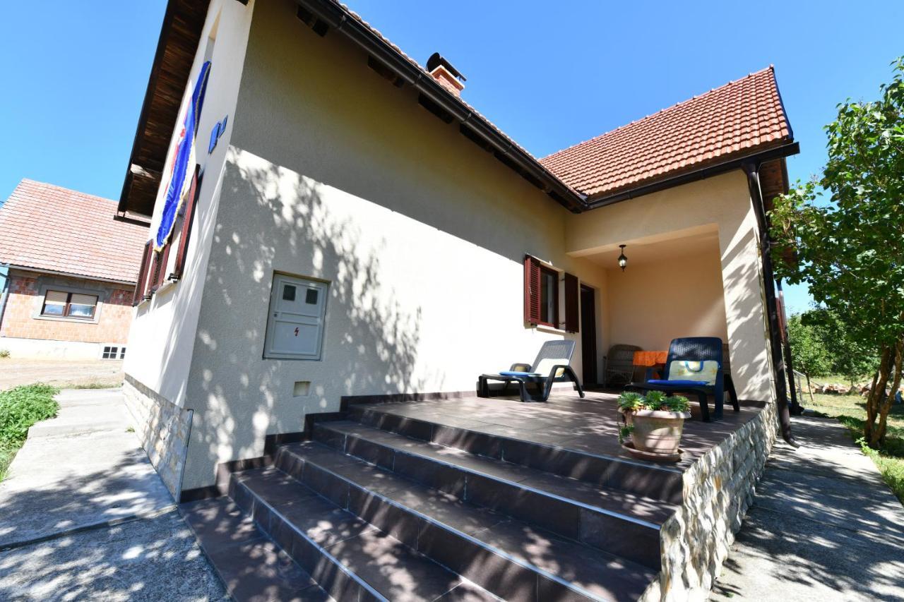 Holiday Home Matan Saborsko Dış mekan fotoğraf